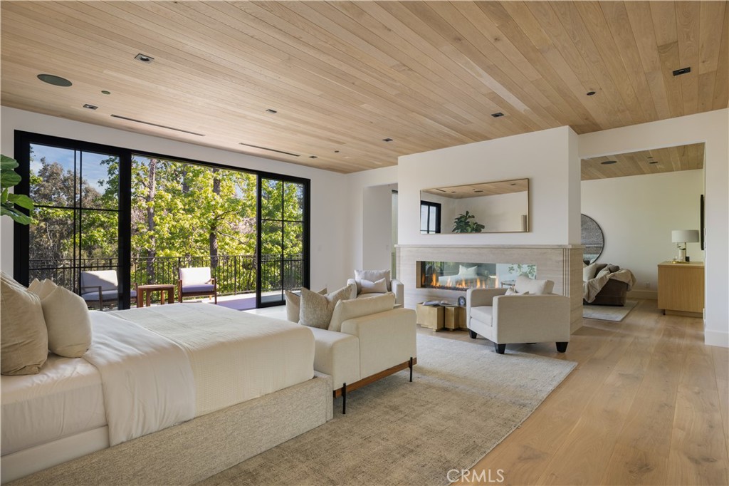 24341 Rolling View Road Hidden Hills, CA 91302 - Photo 20 of 41