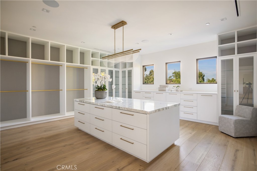 24341 Rolling View Road Hidden Hills, CA 91302 - Photo 24 of 41