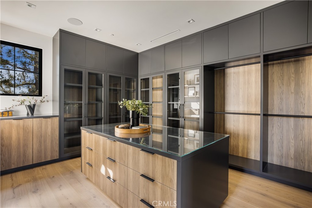 24341 Rolling View Road Hidden Hills, CA 91302 - Photo 25 of 41