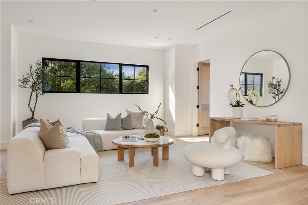 24341 Rolling View Road Hidden Hills, CA 91302 - Photo 26 of 41