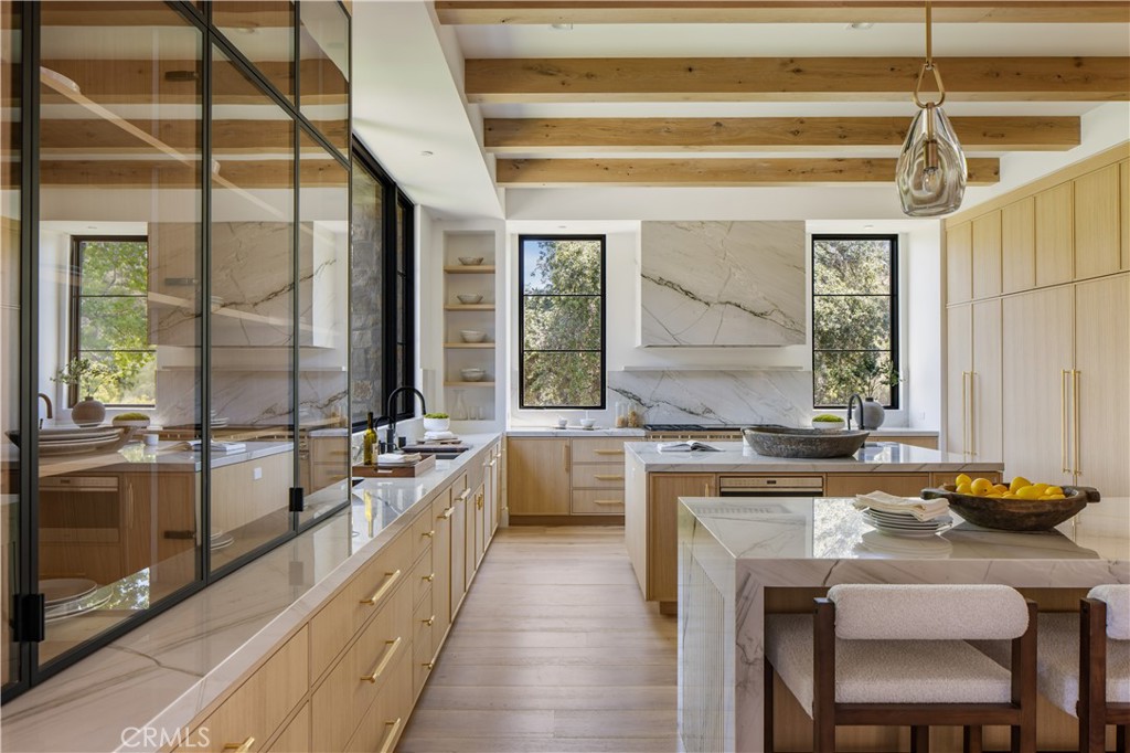 24341 Rolling View Road Hidden Hills, CA 91302 - Photo 7 of 41