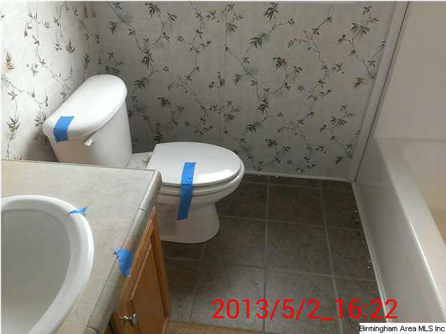 2503 Renfroe Tower Road Talladega, AL 35160 - Photo 8 of 15 Gallery Image 8