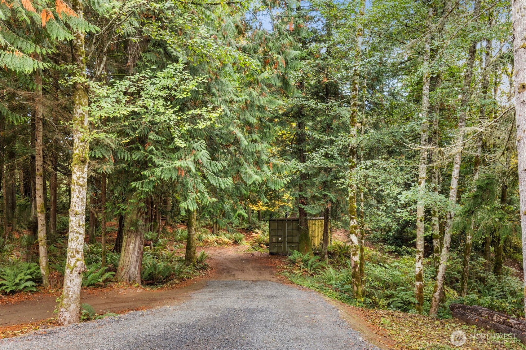 7698 Westerly Lane Northeast Bainbridge Island, WA 98110 - Photo 18 of 28 a pathway of a building