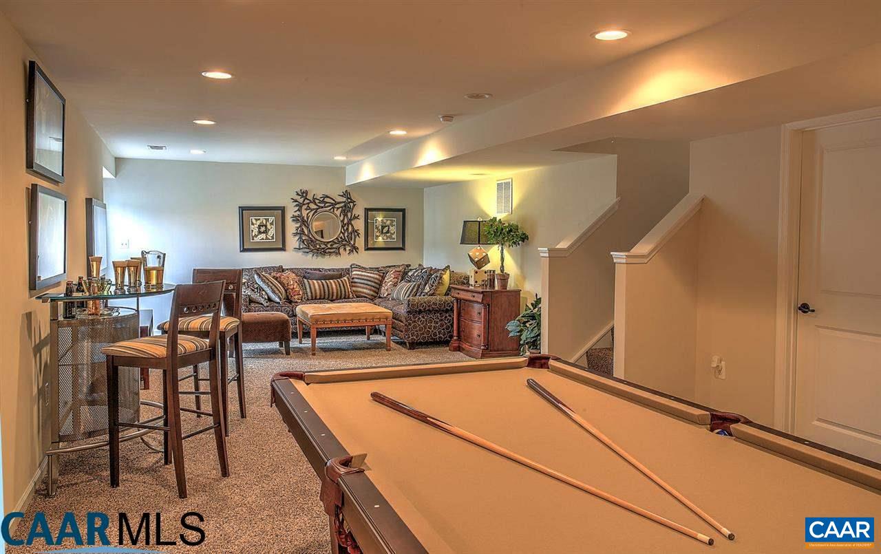 18 Ridgemont Road Ruckersville, VA 22968 - Photo 23 of 26 a living room with furniture