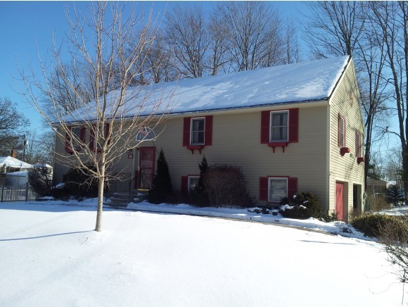 29 Ryan Circle Rochester, NH 03867 - Photo 1 of 1