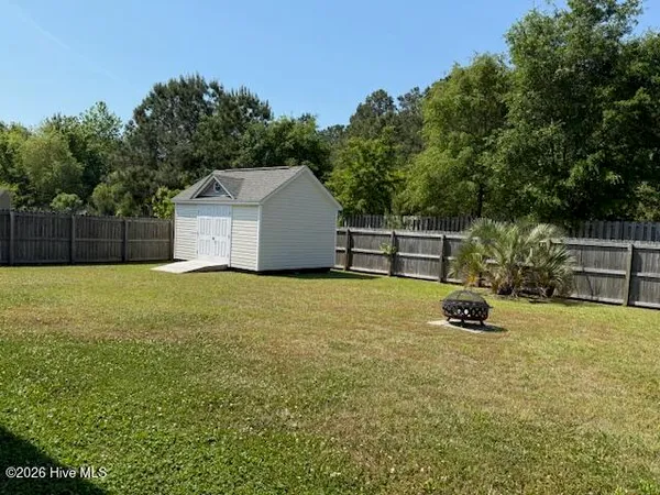 $2,450 | 246 Sailor Street, Sneads Ferry, NC 28460