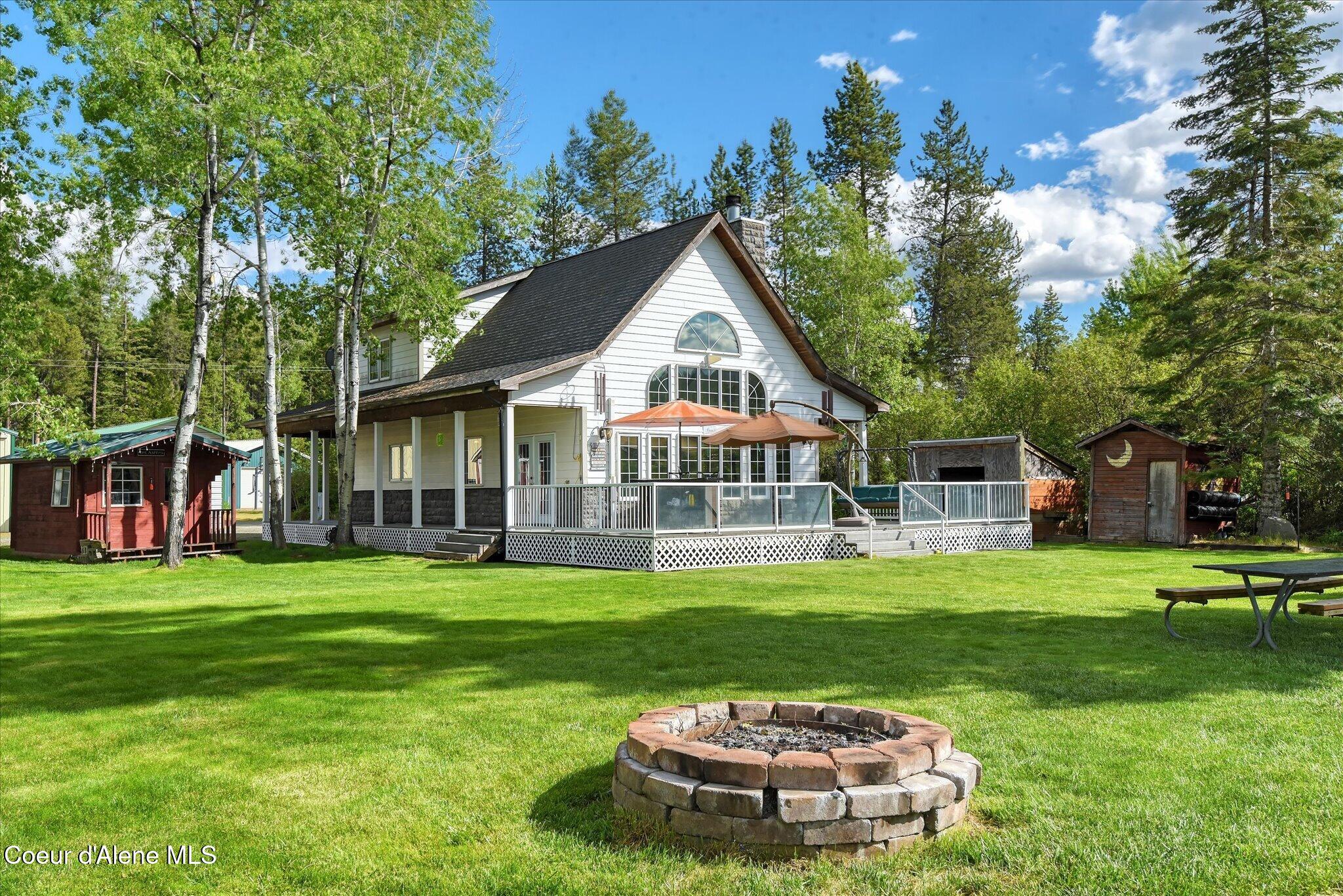 723 Evergreen Road Sagle, ID 83860 - Photo 10 of 40 62-126524935