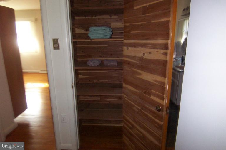 18817 Crofton Road Hagerstown, MD 21742 - Photo 14 of 30 Interior (General)