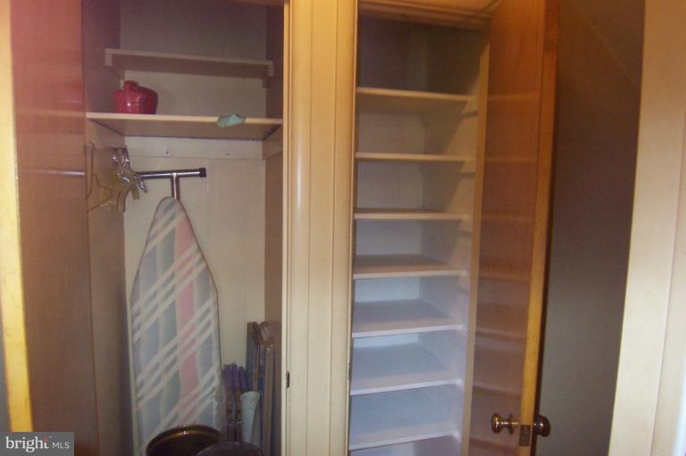 18817 Crofton Road Hagerstown, MD 21742 - Photo 19 of 30 Interior (General)