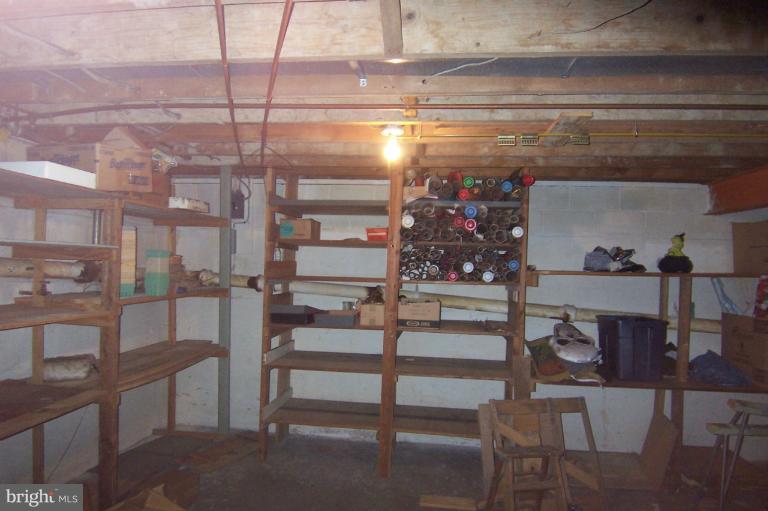 18817 Crofton Road Hagerstown, MD 21742 - Photo 26 of 30 Basement