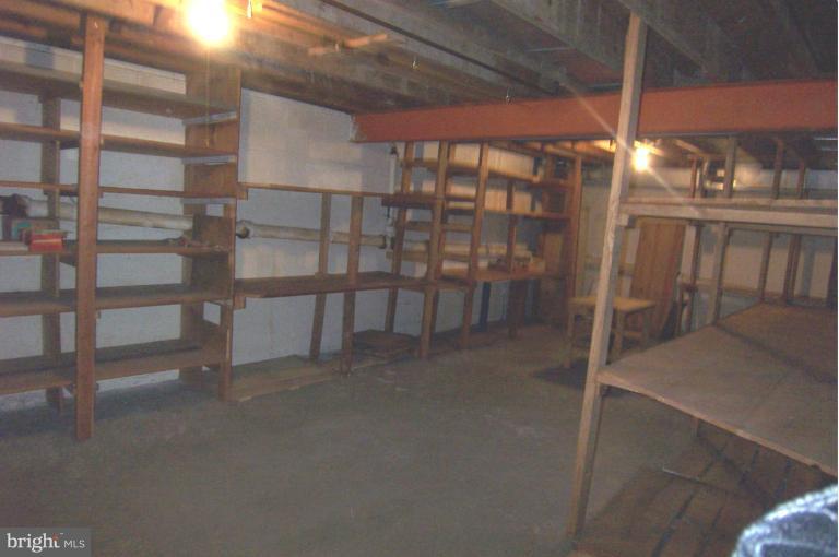 18817 Crofton Road Hagerstown, MD 21742 - Photo 27 of 30 Basement
