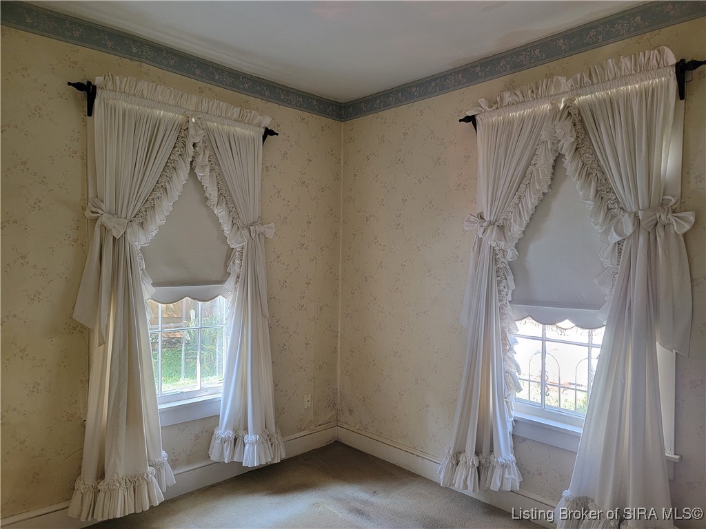 413 Mill Street Madison, IN 47250 - Photo 9 of 29