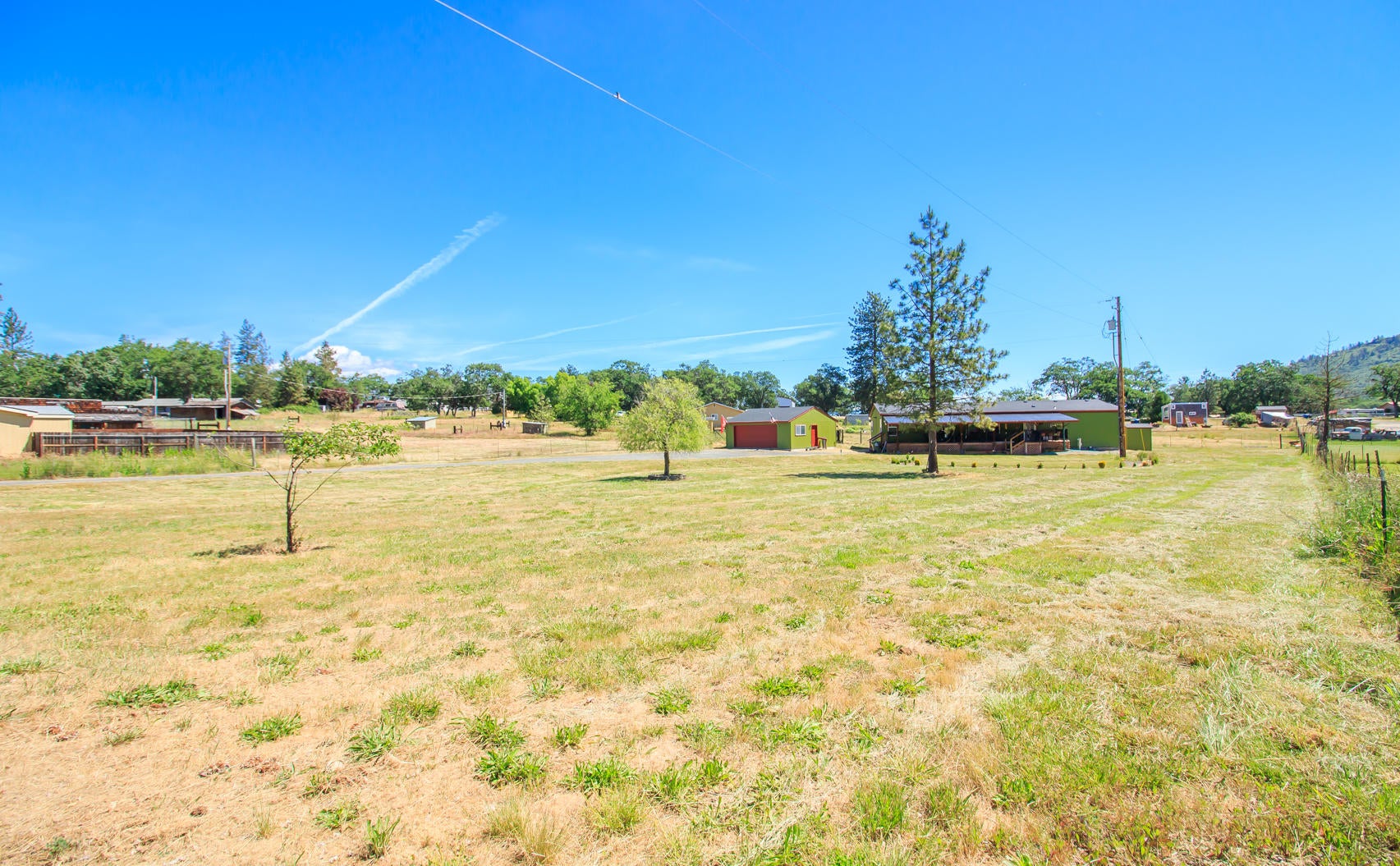 11590 Michael Road White City, OR 97503 - Photo 6 of 41 3 - Copy