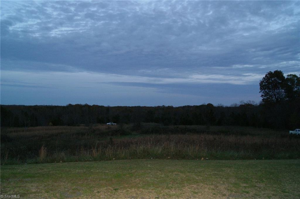 514 Watford Road Thomasville, NC 27360 - Photo 25 of 27 Gallery Image 25