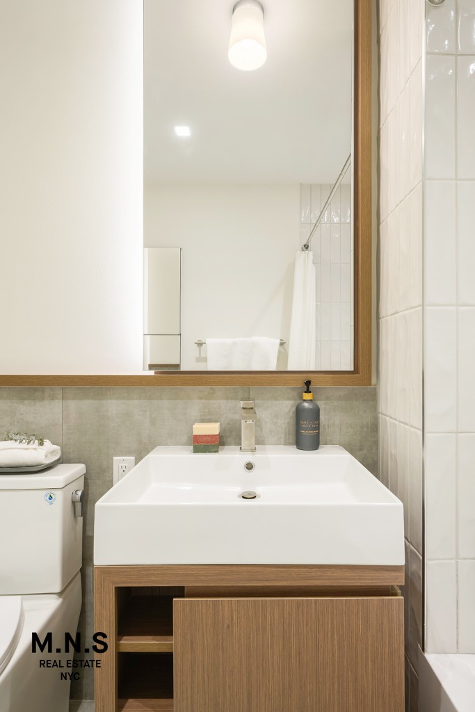 19 Rockwell Place, Unit 15F Brooklyn, NY 11217 - Photo 14 of 21