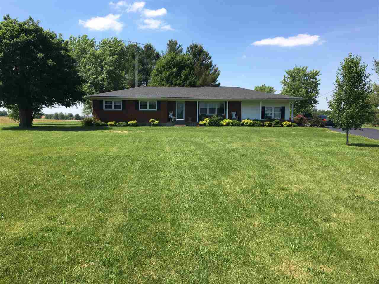 4920 Edmonton Road Glasgow, KY 42141 - Photo 1 of 17 Gallery Image 1