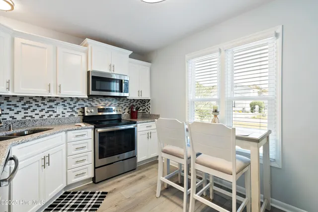 $420,367 | 1564 Shipwatch Lane Southwest, Ocean Isle Beach, NC 28469