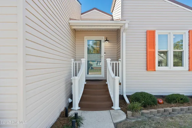 $420,367 | 1564 Shipwatch Lane Southwest, Ocean Isle Beach, NC 28469