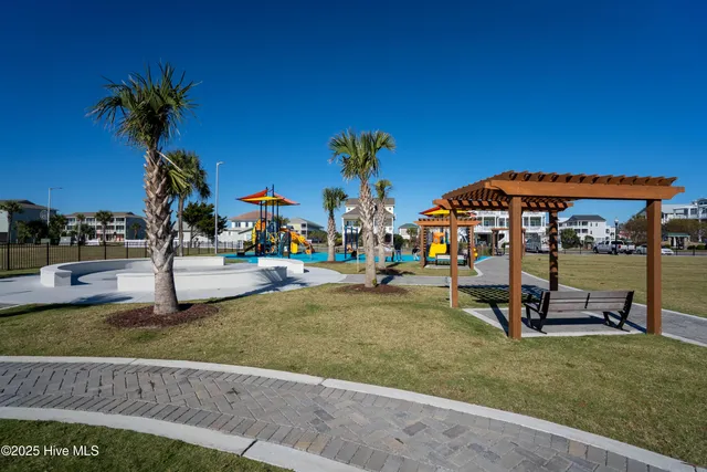 $420,367 | 1564 Shipwatch Lane Southwest, Ocean Isle Beach, NC 28469