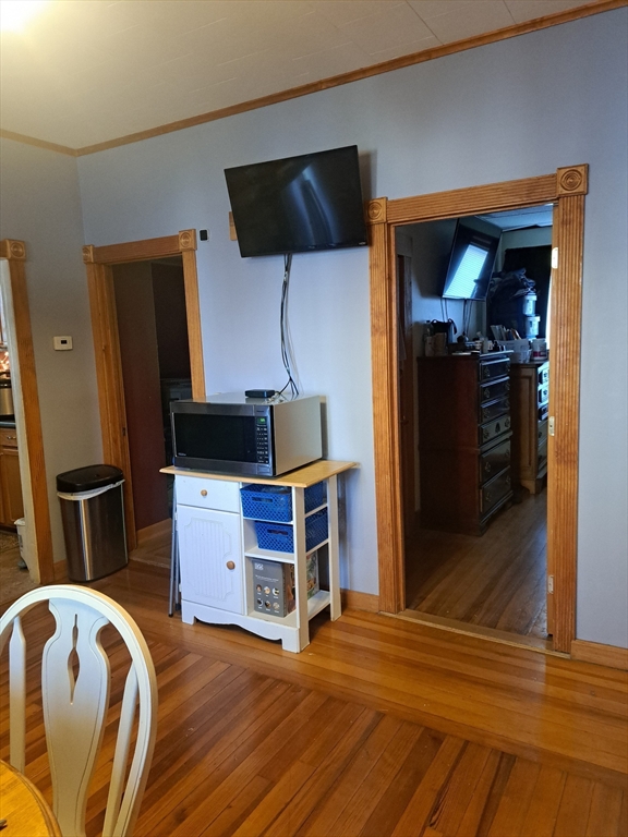 226 Haffards Street Fall River, MA 02723 - Photo 8 of 37