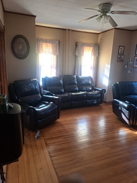 226 Haffards Street Fall River, MA 02723 - Photo 9 of 37