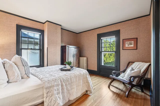 $1,050,000 | 2442 North Terrace Avenue, Milwaukee, WI 53211