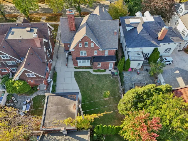 $1,050,000 | 2442 North Terrace Avenue, Milwaukee, WI 53211