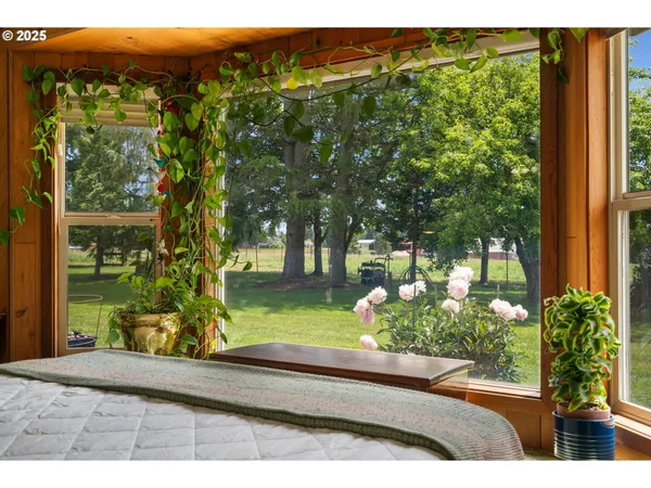 $1,299,000 | 31563 Southeast Lusted Road, Gresham, OR 97080