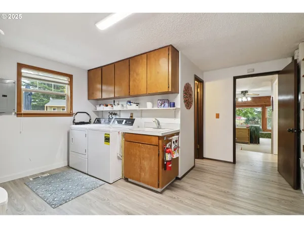 $1,299,000 | 31563 Southeast Lusted Road, Gresham, OR 97080