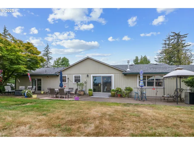 $1,299,000 | 31563 Southeast Lusted Road, Gresham, OR 97080