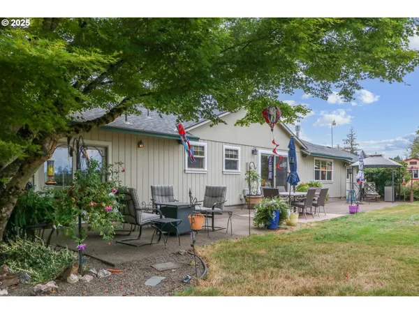 $1,299,000 | 31563 Southeast Lusted Road, Gresham, OR 97080