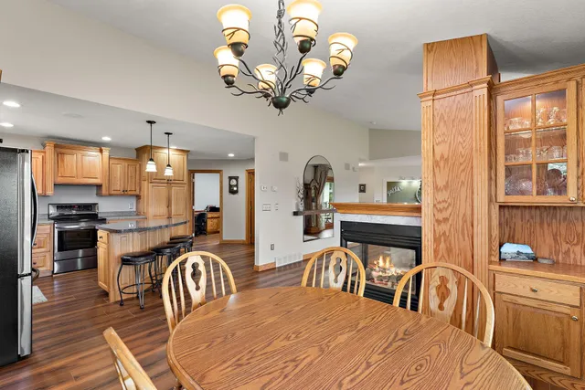 $1,150,000 | 2312 Becker Trail, Faribault, MN 55021