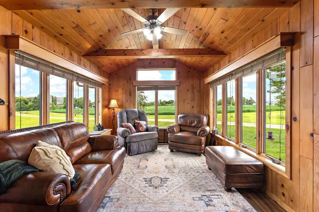 $1,150,000 | 2312 Becker Trail, Faribault, MN 55021
