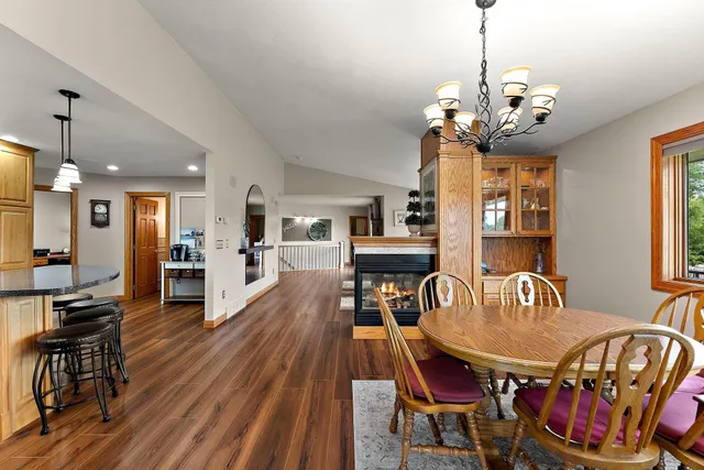 $1,125,000 | 2312 Becker Trail, Faribault, MN 55021