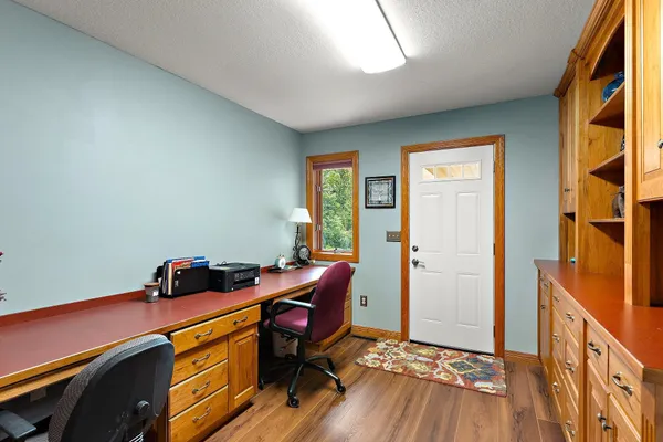 $1,125,000 | 2312 Becker Trail, Faribault, MN 55021