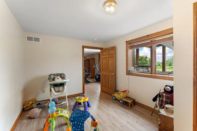 $1,150,000 | 2312 Becker Trail, Faribault, MN 55021