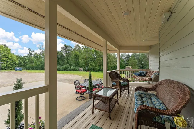 $1,150,000 | 2312 Becker Trail, Faribault, MN 55021