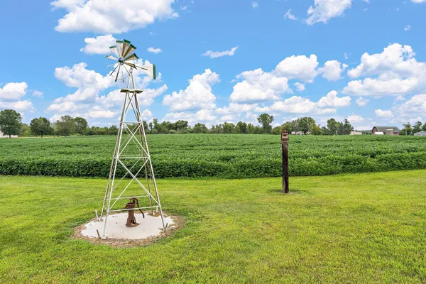 $1,125,000 | 2312 Becker Trail, Faribault, MN 55021