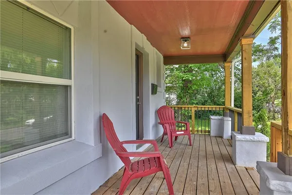 $259,500 | 2736 Olive Street, Kansas City, MO 64109