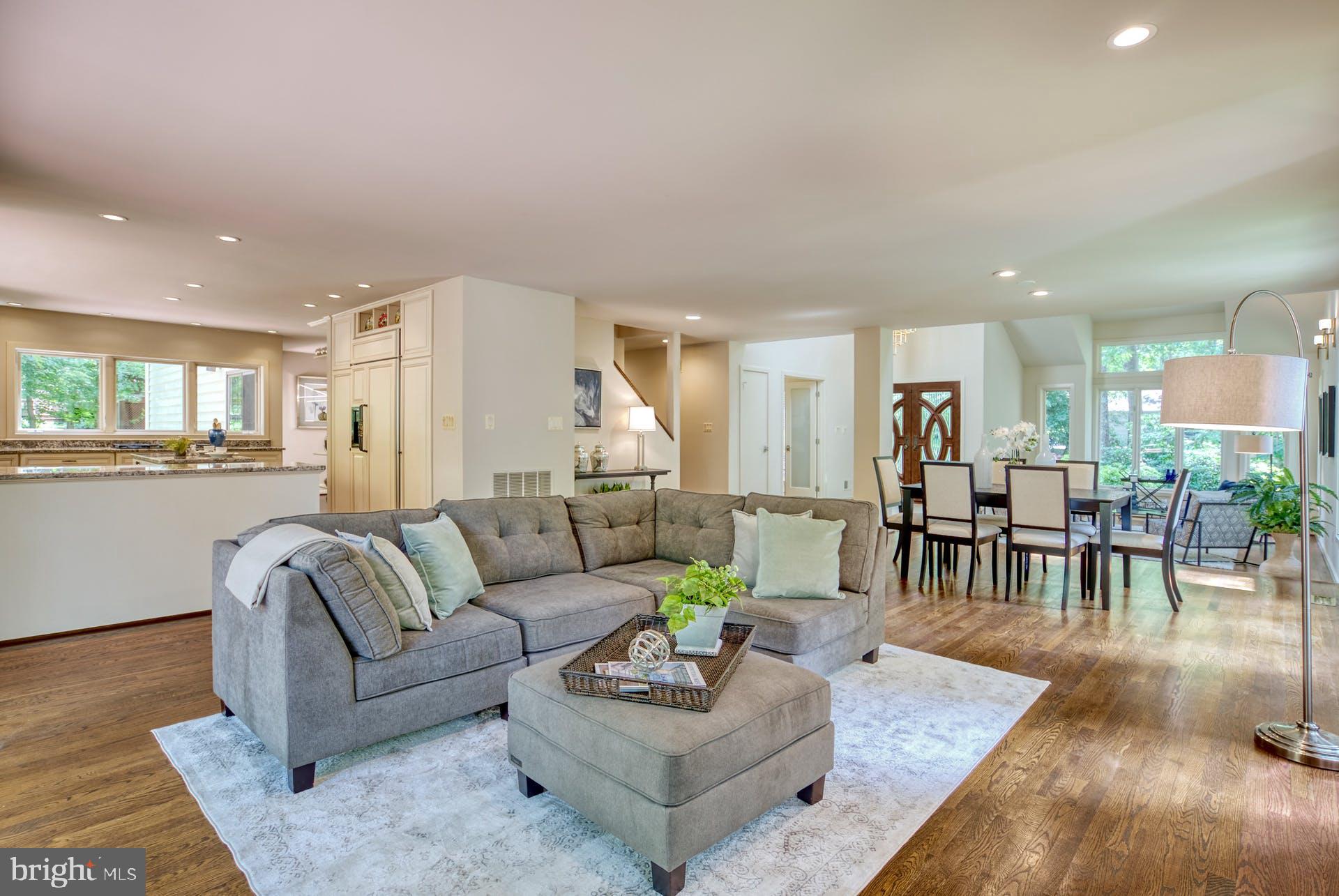11406 Fieldstone Lane Reston, VA 20191 - Photo 14 of 58 a living room with furniture and wooden floor