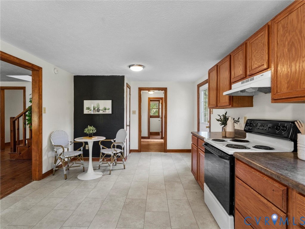 5235 Martin Road Kents Store, VA 23084 - Photo 11 of 43