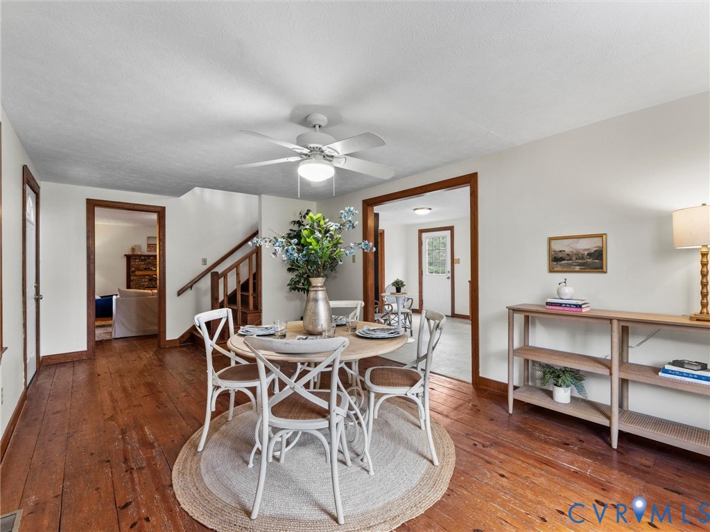 5235 Martin Road Kents Store, VA 23084 - Photo 7 of 43