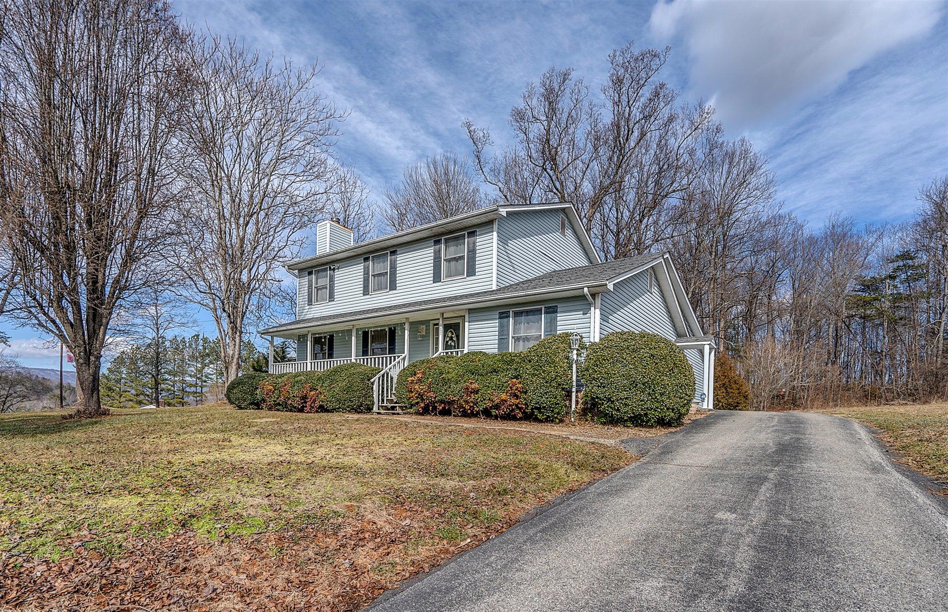 967 Old Forge Road Callaway, VA 24067 - Photo 2 of 29 02-DSC00166_67_68_69_70