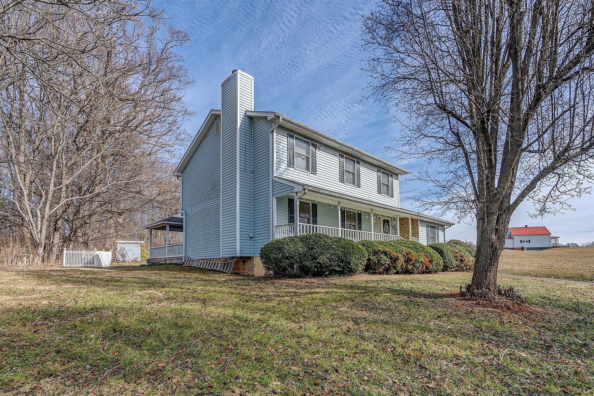 967 Old Forge Road Callaway, VA 24067 - Photo 3 of 29 03-DSC00136_37_38_39_40