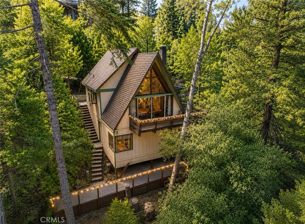 271 Fremont Road Lake Arrowhead, CA 92352 - Photo 2 of 34 Virtually Enhanced