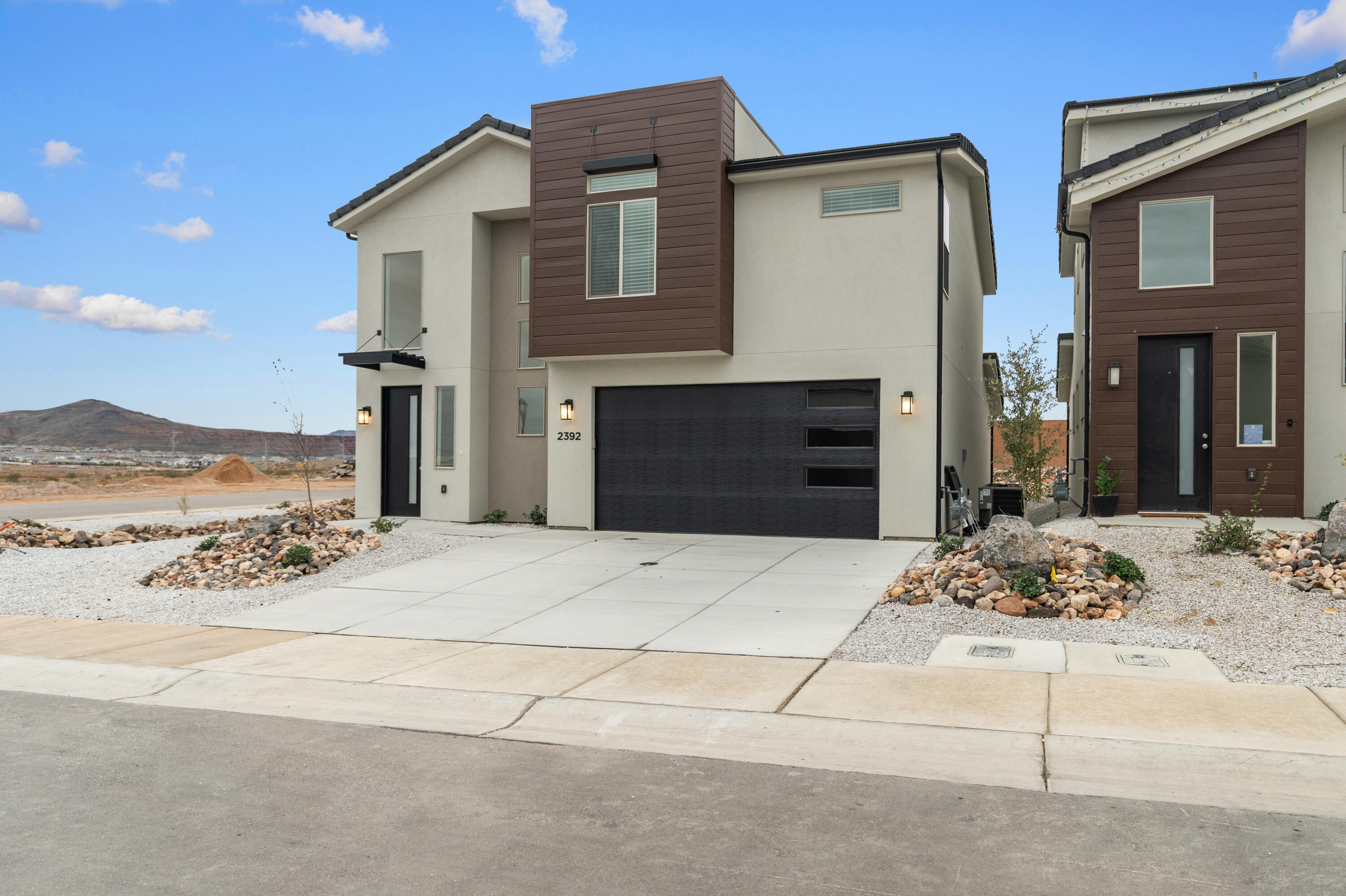 317 Southern View Street St. George, UT 84790 - Photo 4 of 29 DSC07966