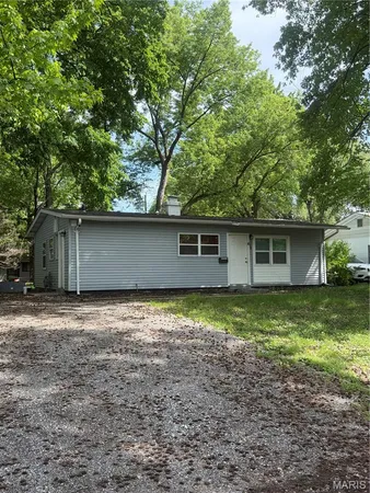 $105,000 | 130 St Leo Drive, Cahokia, IL 62206
