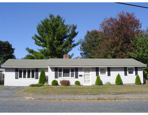 14 Wickford Road Framingham, MA 01701 - Photo 1 of 5 Gallery Image 1