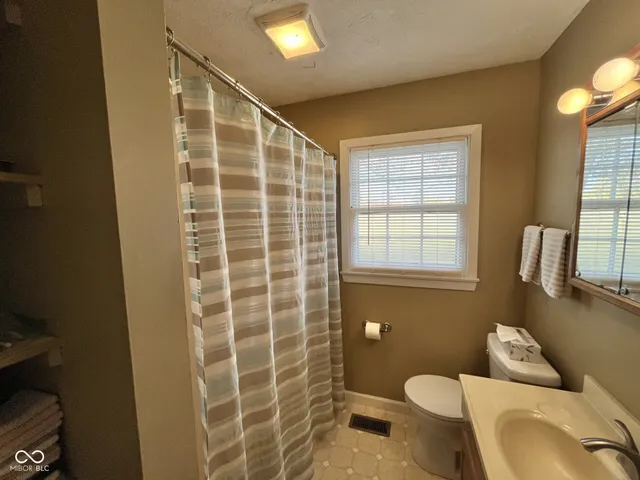 $189,900 | 600 Wendemere Drive, Seymour, IN 47274