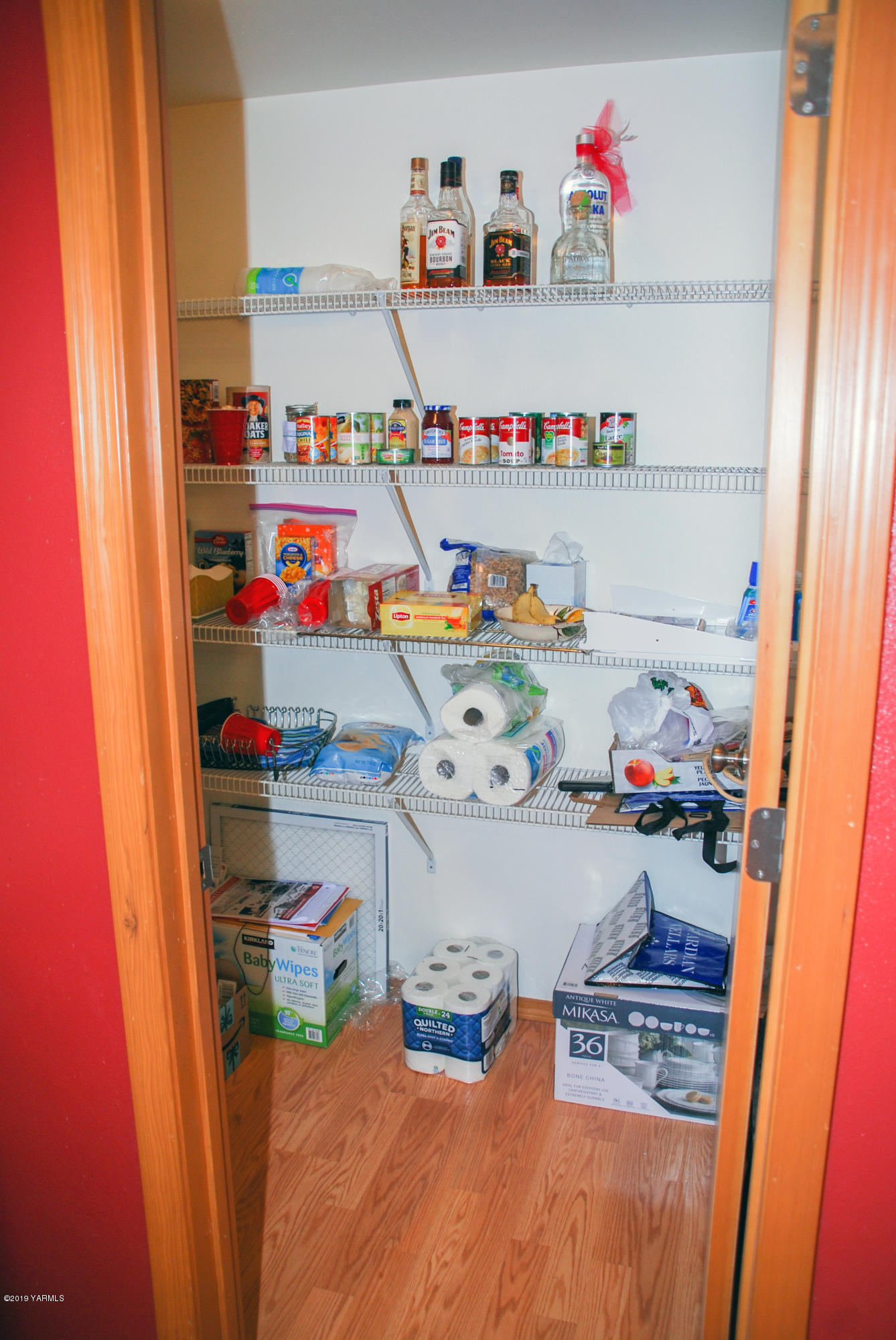 1271 North Granger Road Zillah, WA 98953 - Photo 11 of 30 a room with storage and utility